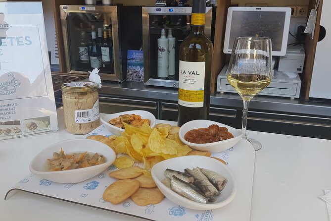 Madrid Food Tour: Gastronomy & History With Lunch or Dinner - Cancellation Policy and Weather Information
