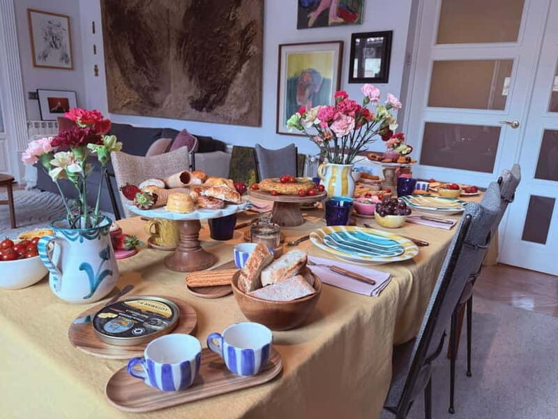 Madrid: Gourmet Spanish Brunch in Hidden Private Art Gallery - An In-Depth Look at the Experience