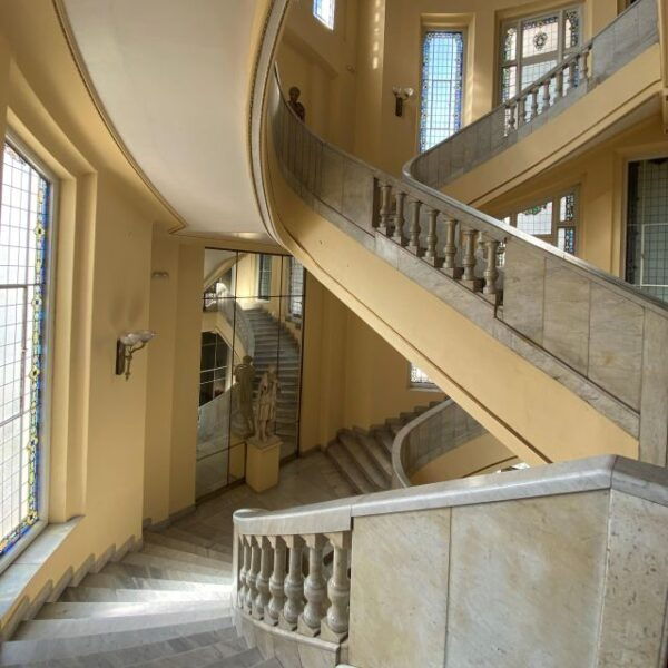 Madrid: Gran Vía Rooftops and Architecture Tour - Private/Small Groups Option