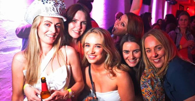 Madrid: Guided Bar Crawl With Drinks and Nightclub Entry - Highlights and Experience