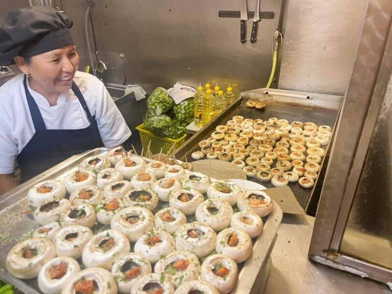 Madrid: Guided Local Food Tour at Hidden Gem Restaurants - Itinerary and Experience