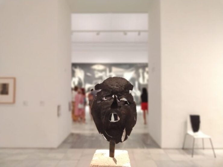 Madrid: Guided Tour of Reina Sofía Museum With Entry Ticket - Tour Experience