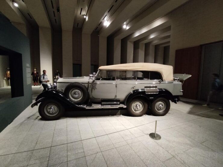 Madrid: Guided Tour of the Royal Collections Gallery - Tour Details