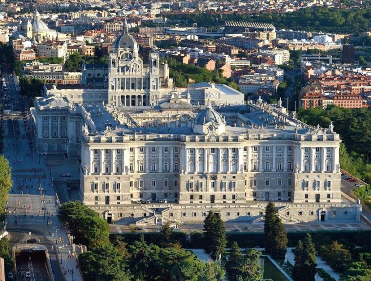 Madrid: Guided Tour of the Royal Palace With Fast Access - Customer Feedback and Ratings