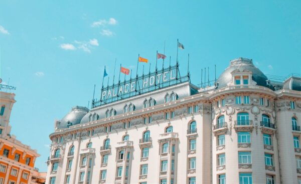 Madrid: Hidden Gems Outdoor Escape Game - Customer Support and Ratings