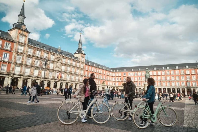 Madrid: Highlights Guided Vintage Bike Tour and Tapas Option - Who Will Love This Tour?