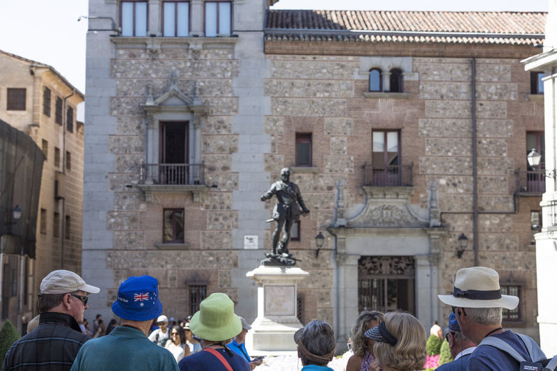 Madrid Highlights Tour with Santiago Bernabeu Stadium Visit - Does the price make sense?