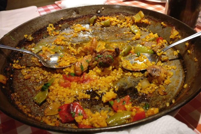 Madrid Historical Walking Tour With Food Tasting and Dinner - Overview and Itinerary