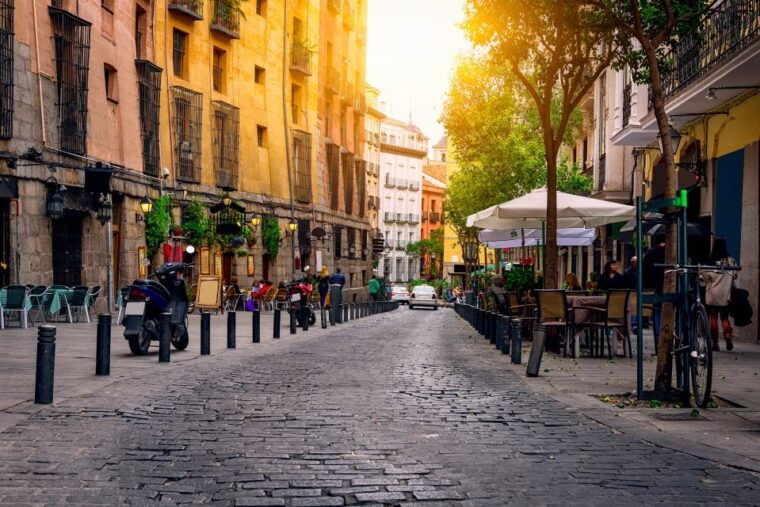 Madrid: History, Bites & Sips – An Intimate Tour Since 2018 - Itinerary