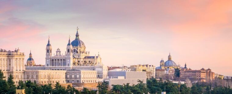 Madrid: History, Bites & Sips – An Intimate Tour Since 2018 - Market of San Miguel