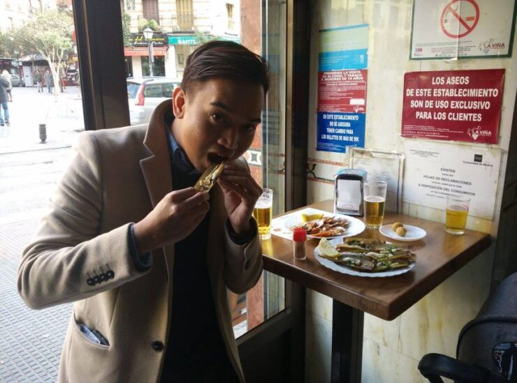 Madrid: History & Culture Private Tapas Tour - Tour Duration and Languages