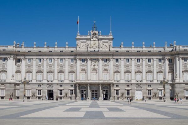 Madrid in a Nutshell a Self-Guided Audio Tour in English - Almudena Cathedral