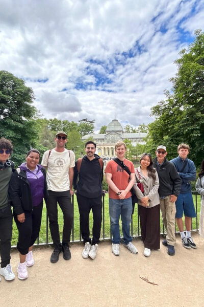 Madrid: Modern Walking Tour (Golden Age) - Customer Feedback