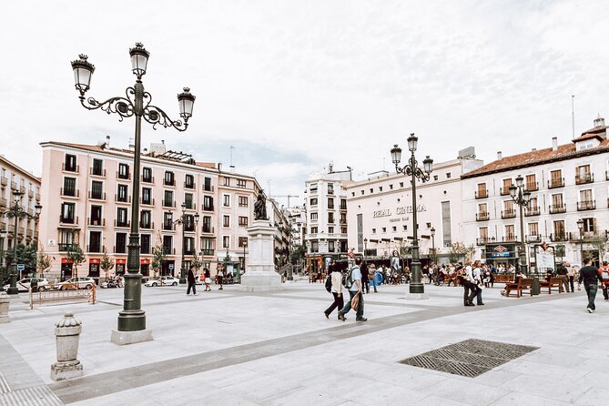 Madrid Must-See Private Tour With Friendly Local Guide - Booking Information and Price
