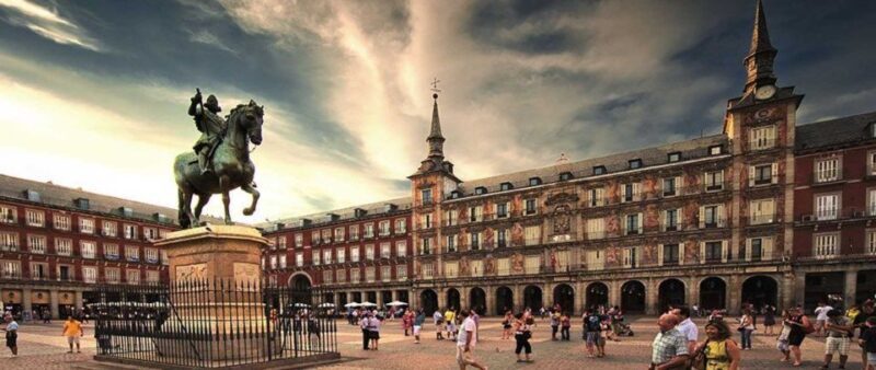 Madrid Old City Guided Walking Tour Semi-Private 12ppl Max - Whats Included and Whats Not