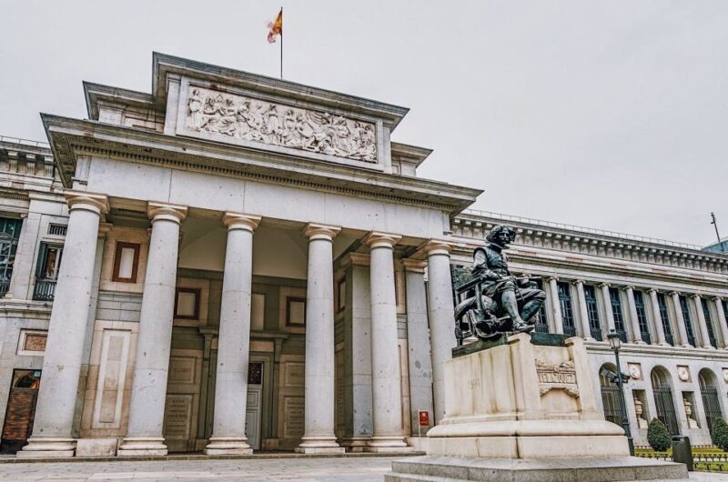 Madrid Old City Guided Walking Tour Semi-Private 12ppl Max - Who Is This Tour Best For?