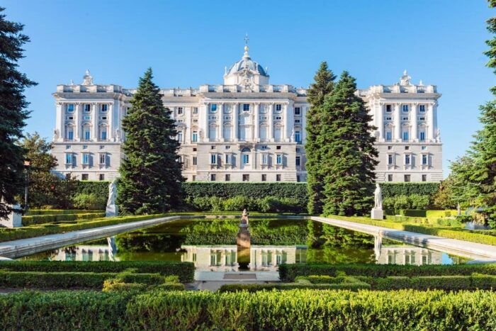 Madrid: Old Town Highlights Private Walking Tour - The Grandeur of Plaza Mayor and the Royal Palace