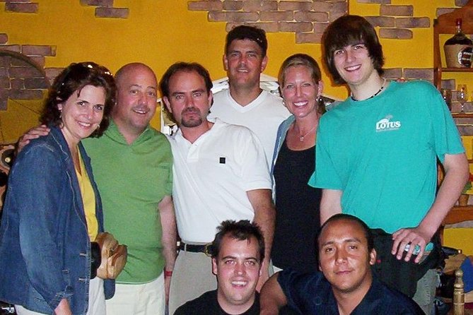 Madrid Old Town Tapas & Wine Small Group Tour - Tour Guide Expertise