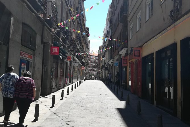 Madrid Old Town Walking Tour With Small Group - Cancellation Policy