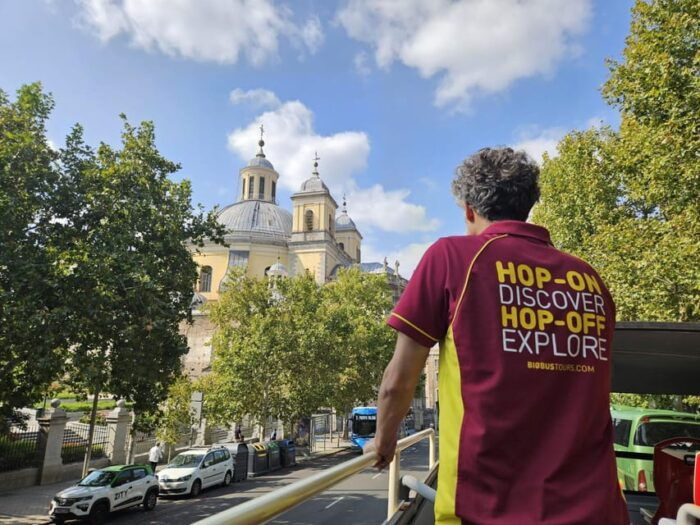 Madrid: Open-Top Big Bus Sightseeing Tour With Live Guide - Customer Ratings and Feedback