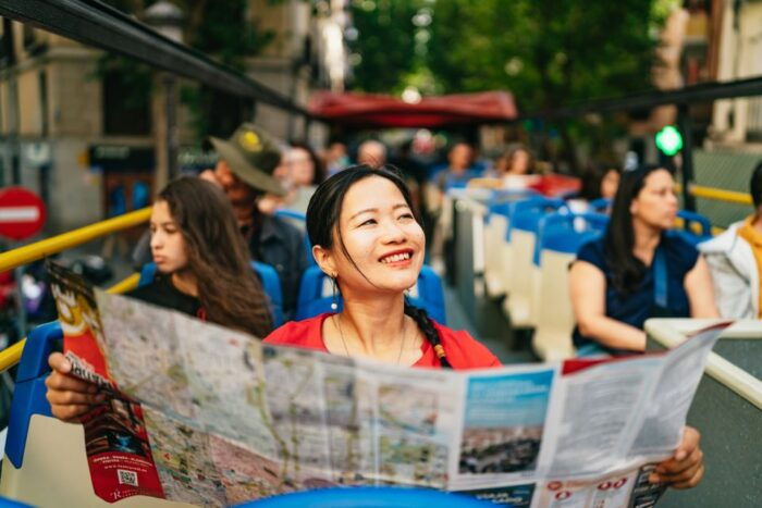 Madrid: Panoramic Route City Tour - Audio Guide and Languages