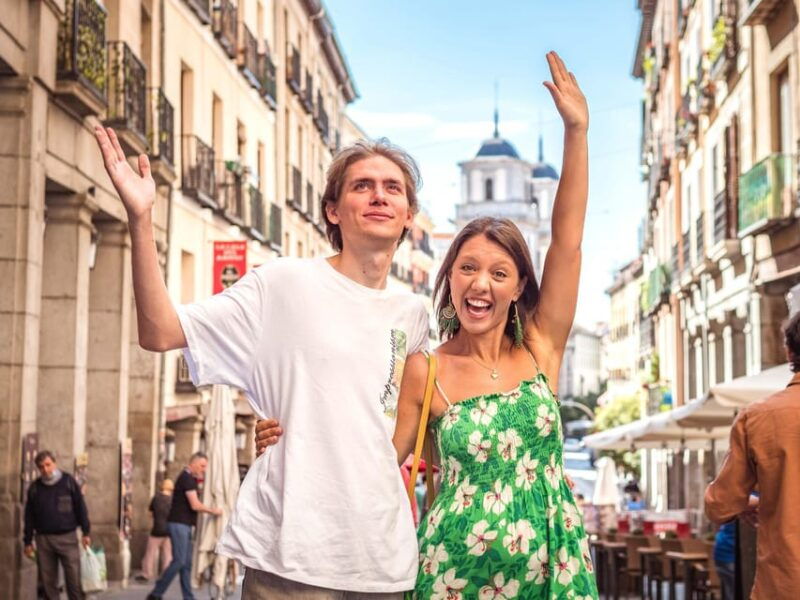 Madrid: Photoshoot in the Best Central Locations - Tour Highlights and Locations