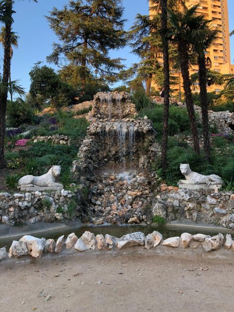 Madrid: Prado Avenue and Retiro Park Guided Walking Tour - Itinerary