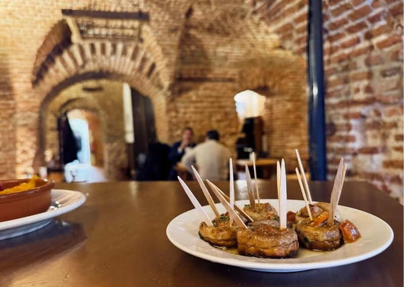 Madrid: Prado Museum and Tapas & Wine Tour with Local Guide - Who Should Consider This Tour?