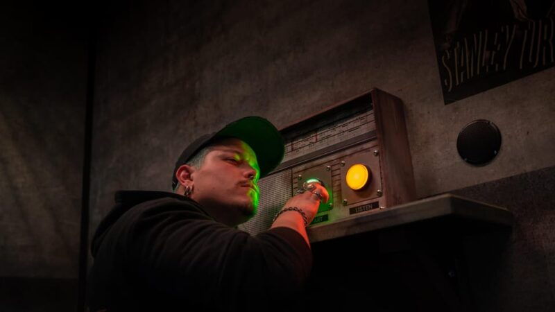 Madrid: Prison Island Giant Indoor Escape Game Entry Ticket - Requirements and Recommendations