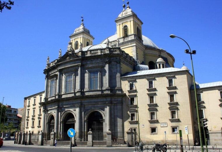 Madrid: Private 2-Hour City Highlights Tour With Local - Important Information for Participants