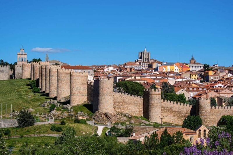 Madrid: Private Day Trip to Avila & Segovia - Avila: The Walled City