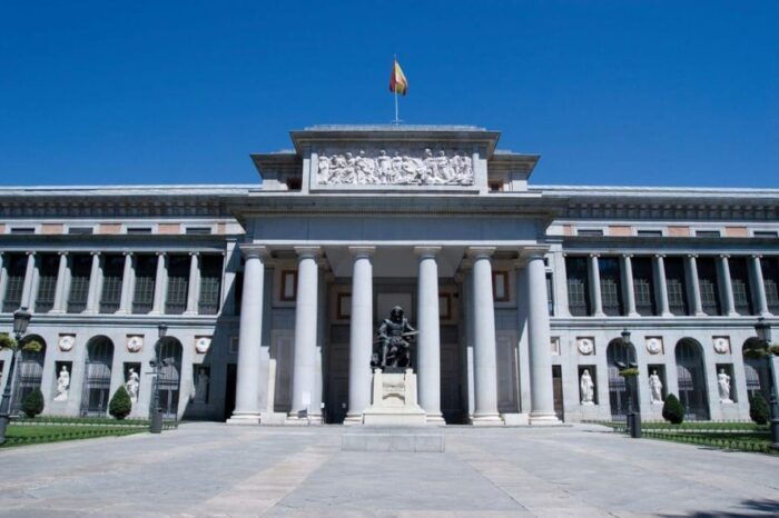 Madrid: Private Full-Day Tour – Fully Flexible With a Local - Capturing Memories at Las Ventas
