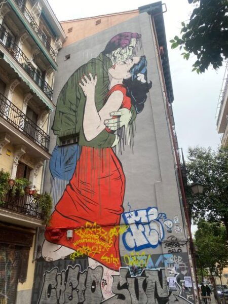 Madrid: Private Grafitis/Street Art Segway Tour 2h - Frequently Asked Questions