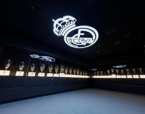 Madrid: Private Guided Tour of Real Madrid Bernabéu Stadium - Customer Ratings and Reviews