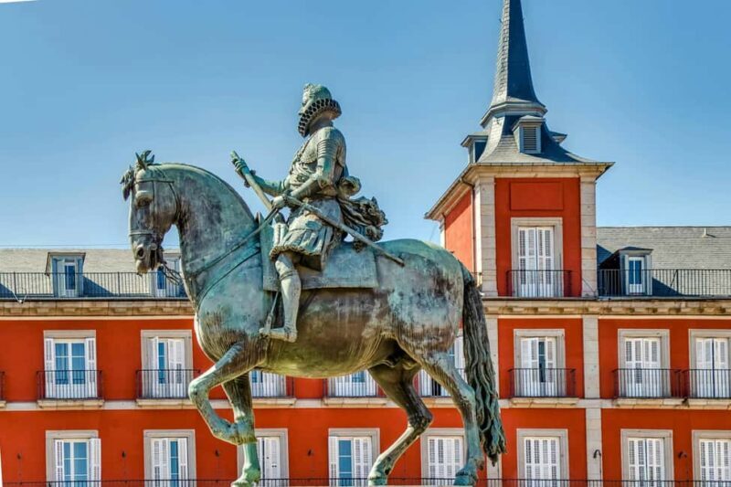 Madrid: Private Habsburgs Madrid Tour With Local Guide - What to Expect During the Tour