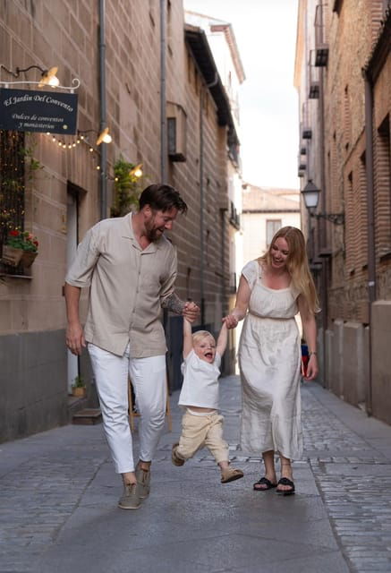 Madrid: Private Photo Tour With a Professional Photographer - Good To Know