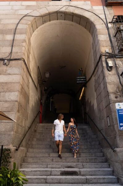 Madrid: Private Photo Tour With a Professional Photographer - Meeting the Photographer