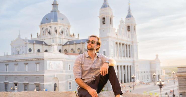 Madrid: Private Professional Photoshoot - Memorable Vacation Photoshoot