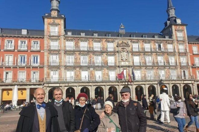 Madrid : Private Street Art Tour - Itinerary