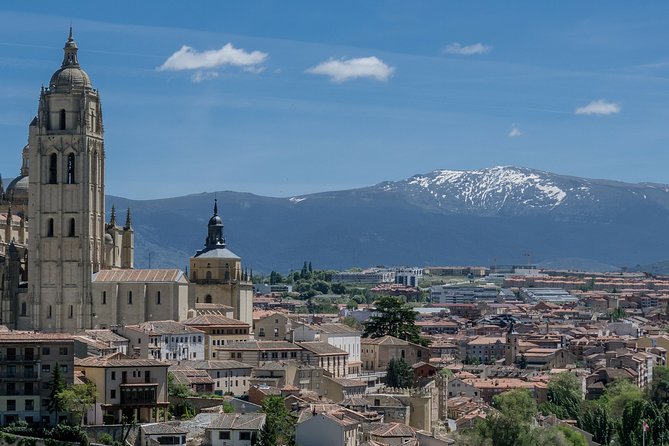 Madrid Private Walking Tour With a Professional Guide - Itinerary Details