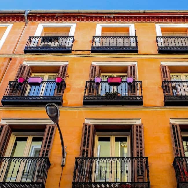 Madrid: Private Walking Tour with the Royal Palace Option - The Value of Guided Tours in Madrid