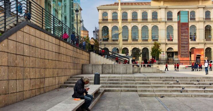 Madrid: Reina Sofia Museum Private Tour With Skip-The-Line - Experience Highlights
