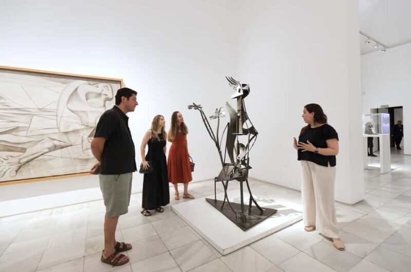 Madrid: Reina Sofía Small Group Tour & Skip-the-line Entry - Why Choose the Reina Sofía Small Group Tour?