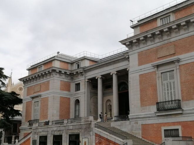 Madrid: Retiro Park Walking Tour With Prado Museum Ticket - Experience Description