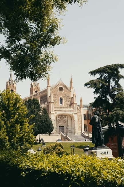 Madrid Retro Tour Madrid- 30 min - Transportation Details and Practical Info