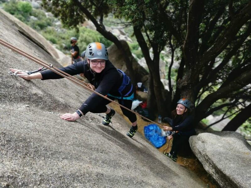 Madrid: Rock Climbing in Pedriza National Park & Transport - Climbing Experience and Customization