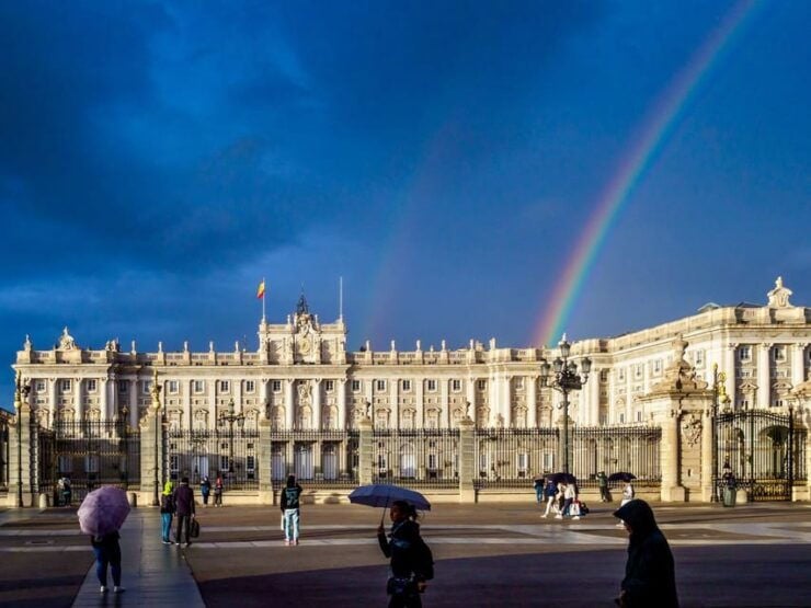 Madrid: Royal Palace Audio Guide With Optional Ticket (Eng) - Good To Know