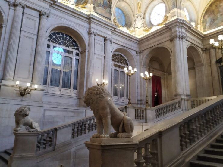 Madrid: Royal Palace Guided Shared Group Tour - Good To Know