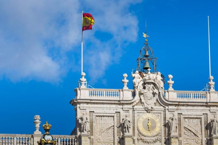 Madrid: Royal Palace Guided Tour With Skip-The-Line Entry - Good To Know