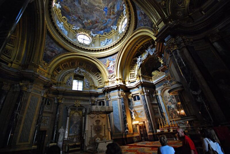 Madrid: Royal Palace Guided Walking Tour With Access - Uncovering the Palaces Rich History